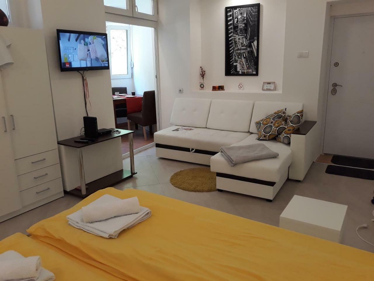 White Pearl Apartment Belgrade Exterior photo